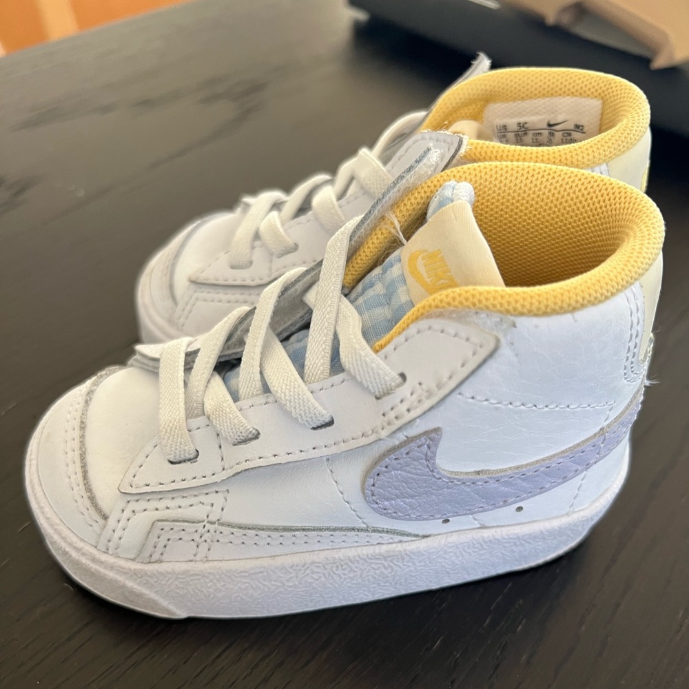 Worn once Nike 5c shoes